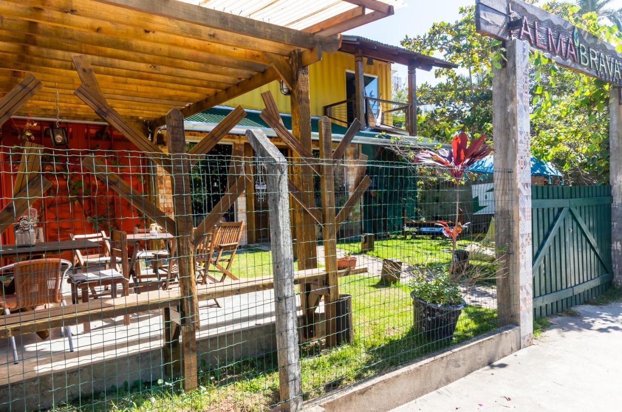 Alma Brava Bed & Breakfast Itajai Exterior photo